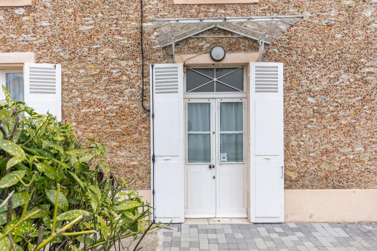 Paris A La Campagne-Parking Gratuit-Proche Versailles La Queue-les-Yvelines Luaran gambar